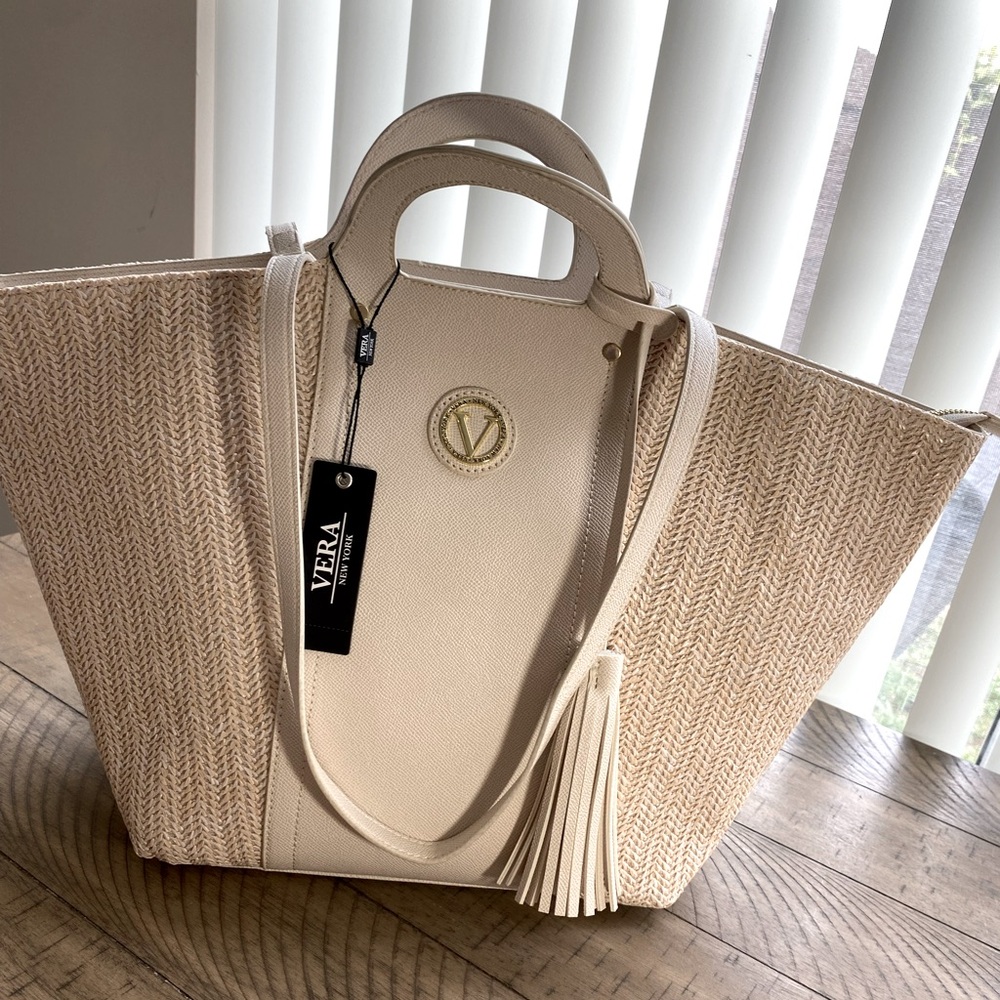 ๐
Vera Handbag/Shoulder Bag - Tote ๐
- Picture 3 of 12